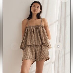 NWT set by deji studios